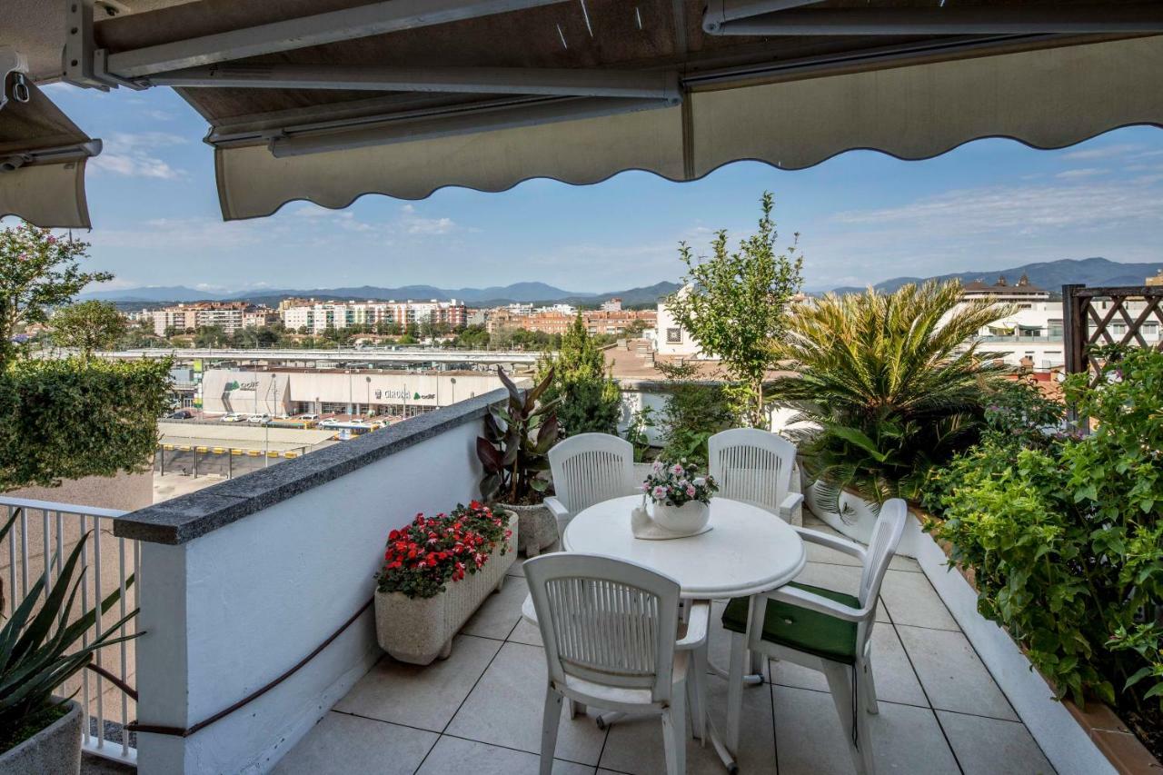 Atico Con Gran Terraza En El Corazon De Girona Apartment ภายนอก รูปภาพ